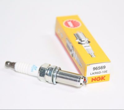 NGK - BUJÍA LKR6D-10E JP / KIA MORNING 1.2 G4LA 11- RIO 4-5 1.2 11- G4LA / G3LA /